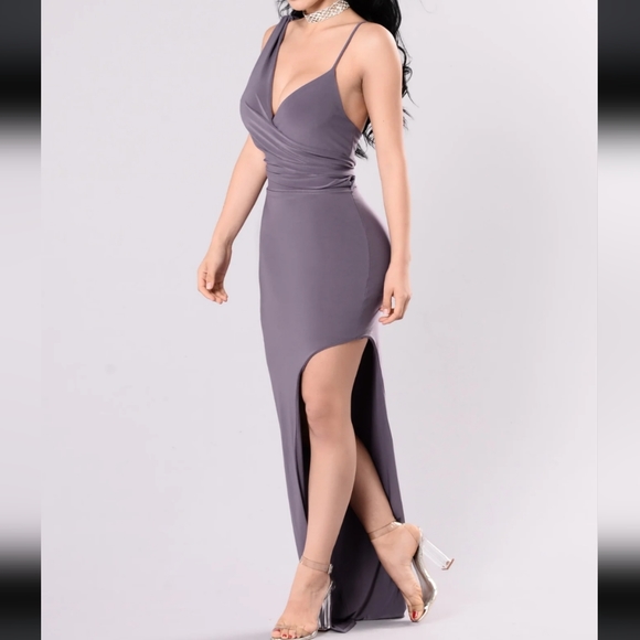 FASHION NOVA // Killin Them Softly Maxi Dress - Picture 3 of 8